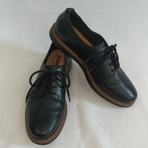Clarks Raisie Bloom Black Lace Oxford shoes